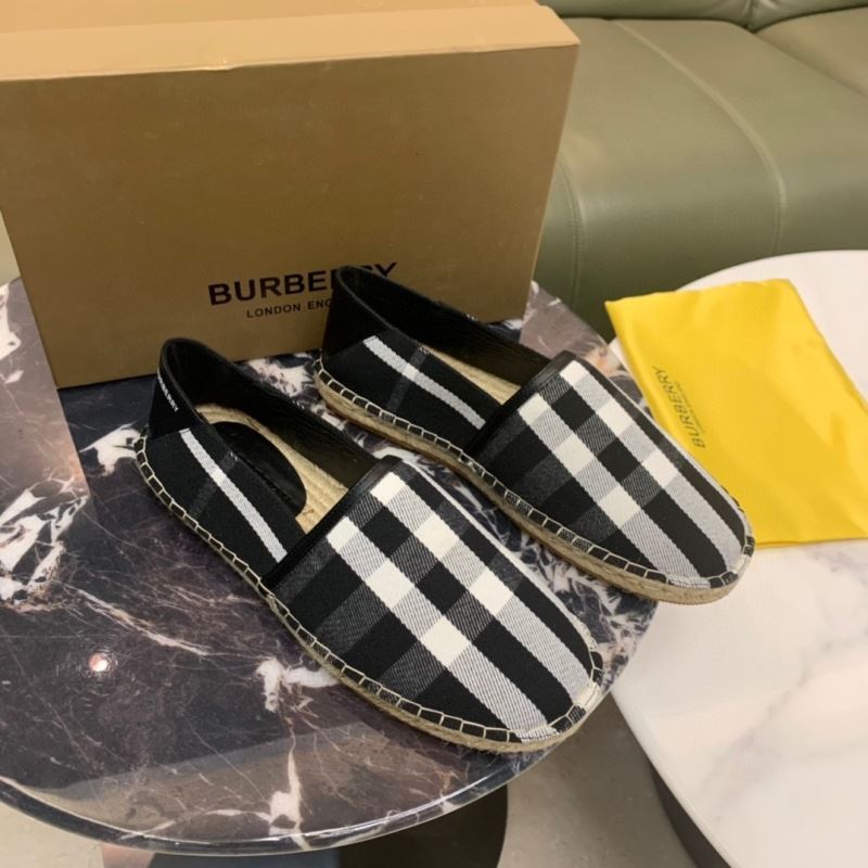 Burberry Low Shoes